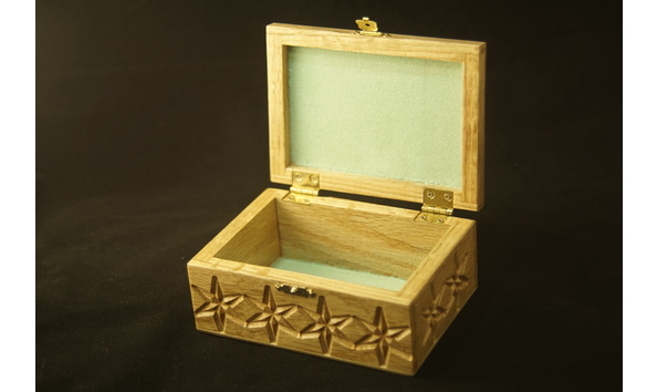 Big image jewelry box 2
