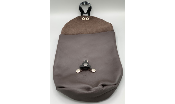 Big image 202209cply004 5   black leather foldover pouch