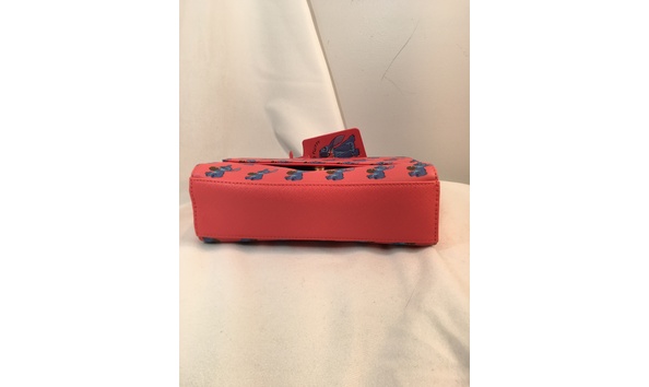 Big image 202209acc004 9   pink stitch purse