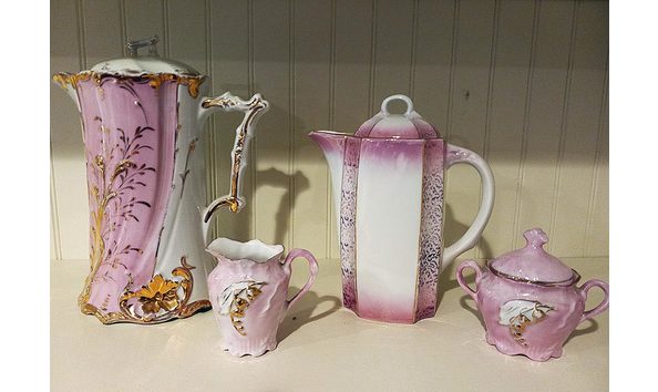 Big image dresden pots 1