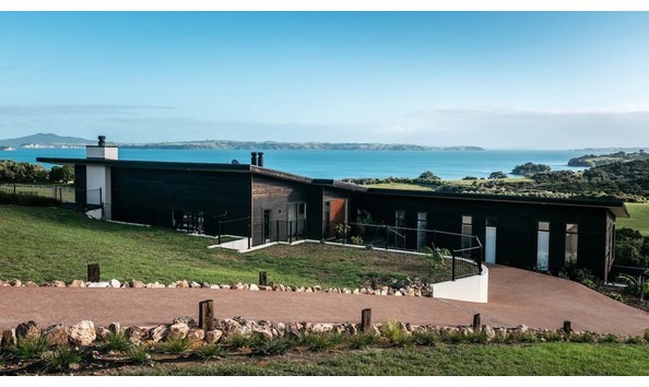 Big image tradewinds estate backyard view