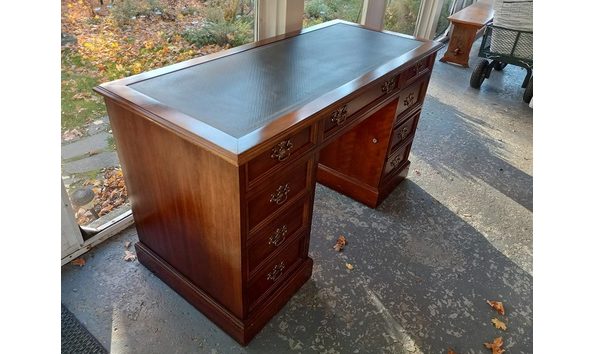 Big image cherry desk 2