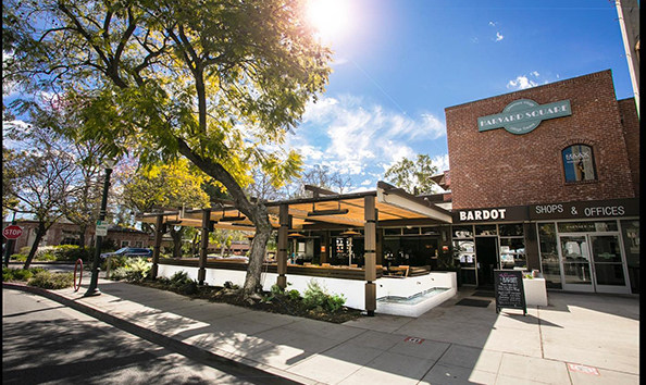 Big image outside594x354