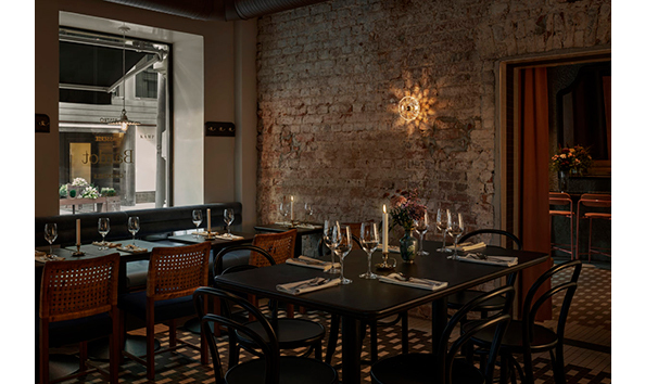 Big image inside531x354