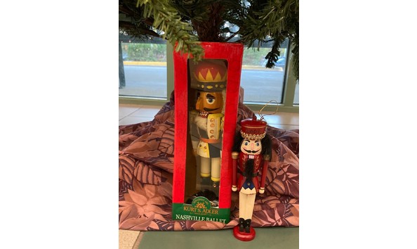 Big image 104 traditional detail 2