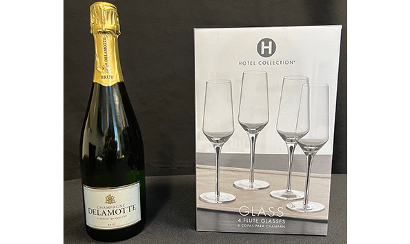 Big image champagne glasses411x354