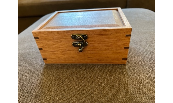 Big image cherry and walnut box 2