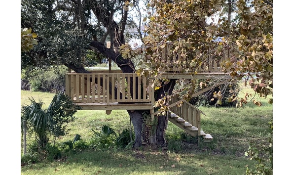 Big image treehouse 02