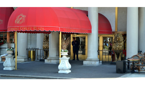 Big image pic fairmont copley plaza main entrance