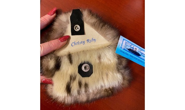 Big image fur wallet 2