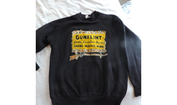 Big image  2 gunflint lodge sweatshirt