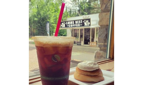 Big image loons nest coffee roll