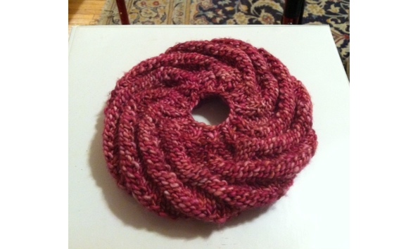 Big image rose ponymessy bun hat