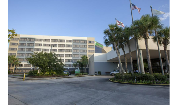 Big image holiday inn oia