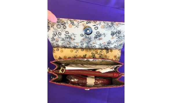 Big image b 5 image 3 resized