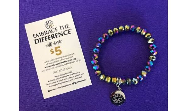 Big image b 10 resized