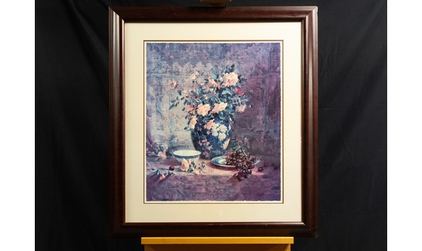 Big image still life  roses and grapes