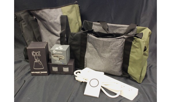 Big image tech package   duffel  2 