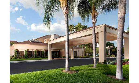 Big image courtyard tampa westshore