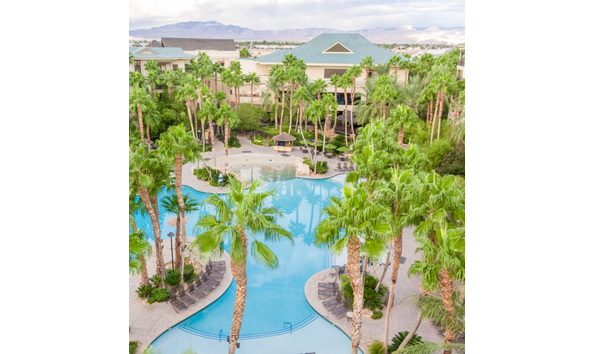 Big image tahiti village