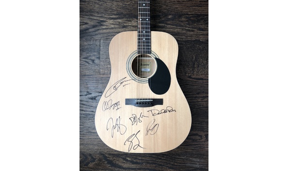 Big image auctionguitar2